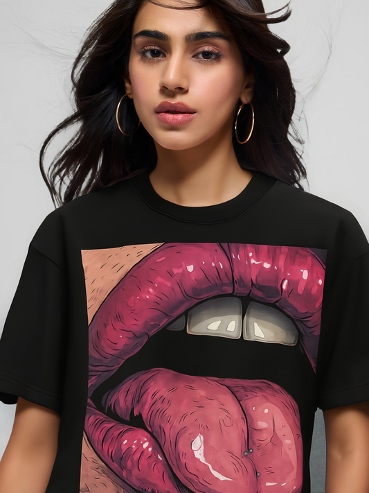 Red Lips Vampire Oversized Black Tee-DP-005-BL
