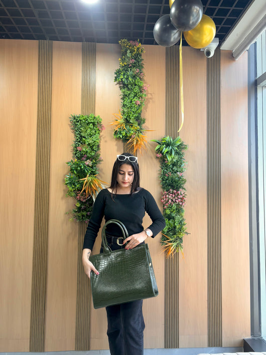 Ya Maleko Oversized Tote Bag-TB-001-DR